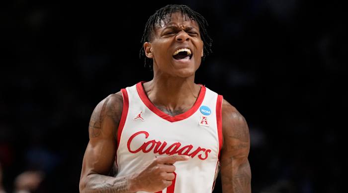 Houston guard Marcus Sasser celebrates during win against Auburn